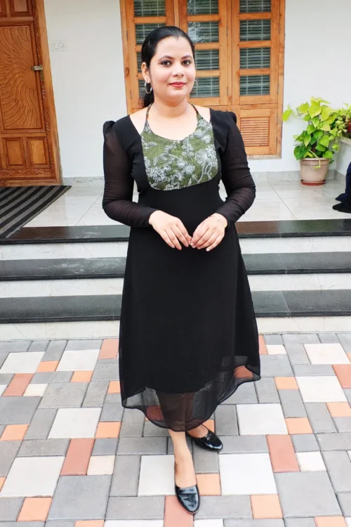 Trending Neck Kurti – FFS1478- Black & Green [PRE-BOOK]