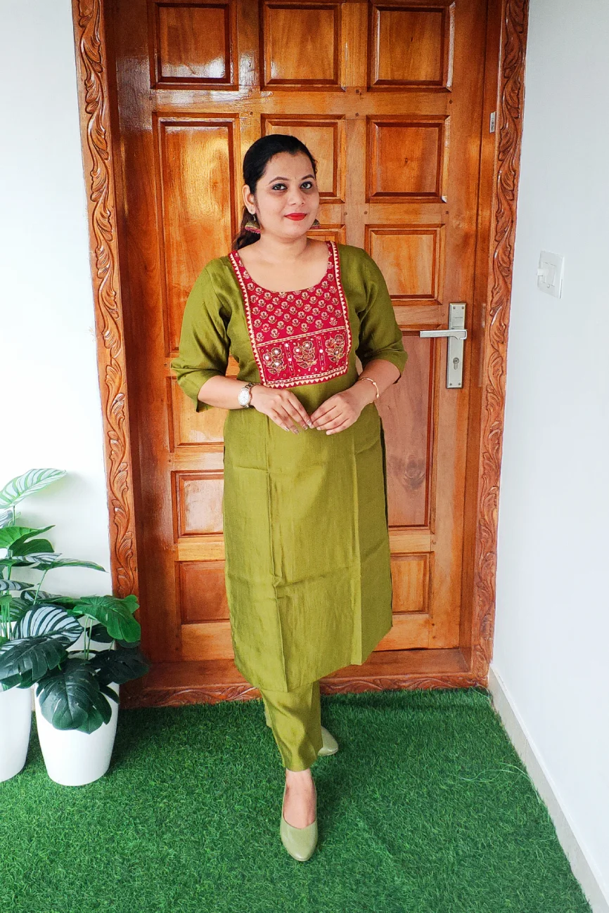 Traditional Partywear Co-ord Set – FF1596